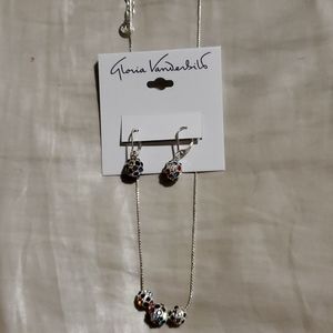 Gloria Vanderbilt  Earrings,  bracelet and necklac